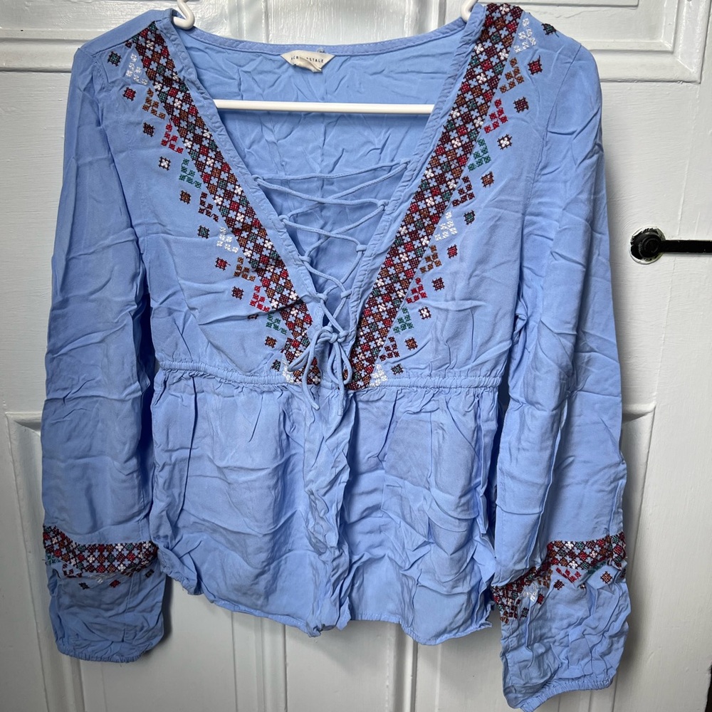 Aeropostale long sleeve top